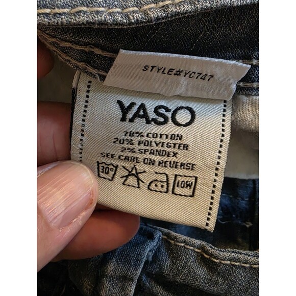 YASO Juniors Size 11/12. Blue Embellished Pockets Stretch Capri‎ Jeans - Picture 5 of 9